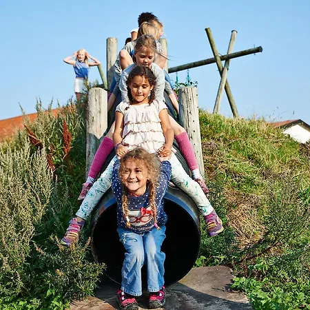 אכסניה Danhostel Fjaltring